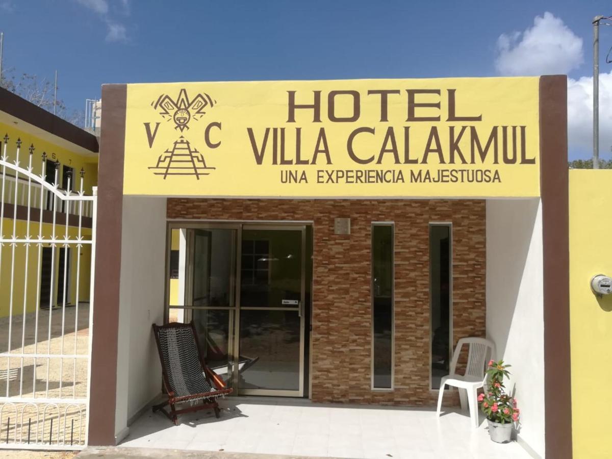 Calakmul * Xpujil
